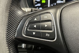 valkoinen Mercedes-Benz Vito 2018 kuva 17.