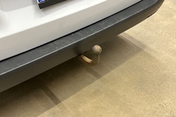 valkoinen Mercedes-Benz Vito 2018 kuva 28.