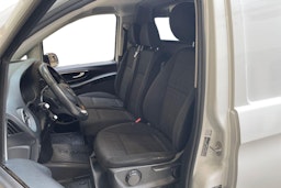 valkoinen Mercedes-Benz Vito 2018 kuva 7.