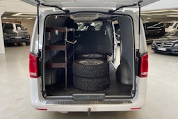 valkoinen Mercedes-Benz Vito 2018 kuva 14.