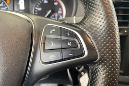 valkoinen Mercedes-Benz Vito 2018 kuva 18.