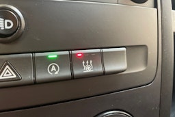 valkoinen Mercedes-Benz Vito 2018 kuva 25.