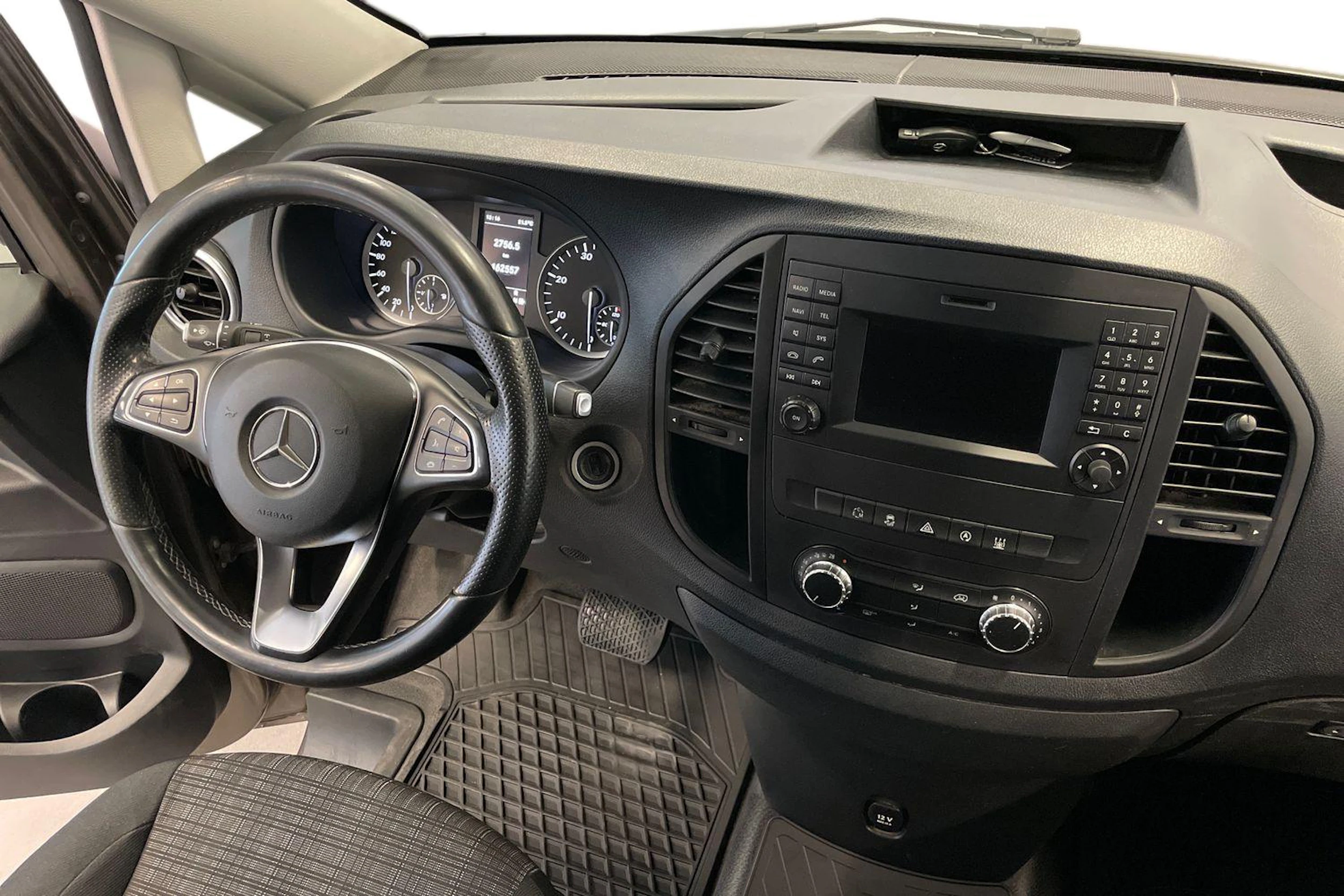 Harmaa Mercedes-Benz VITO 2018 kuva 9.