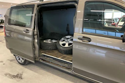Harmaa Mercedes-Benz VITO 2018 kuva 12.