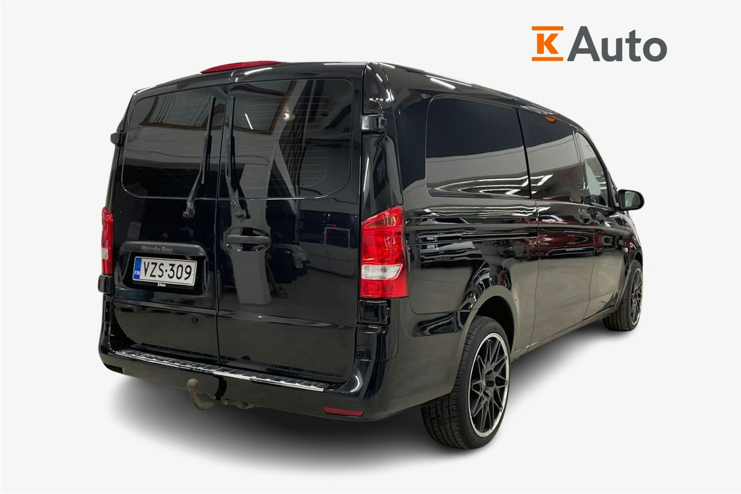 musta Mercedes-Benz Vito 2018 kuva 2.