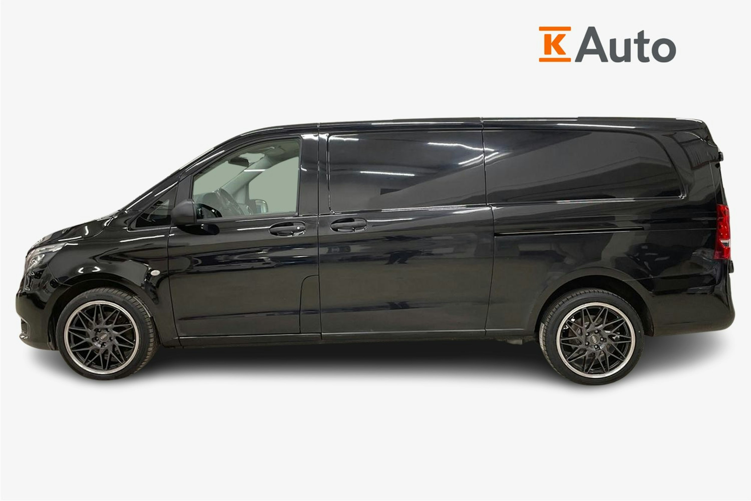 musta Mercedes-Benz Vito 2018 kuva 5.