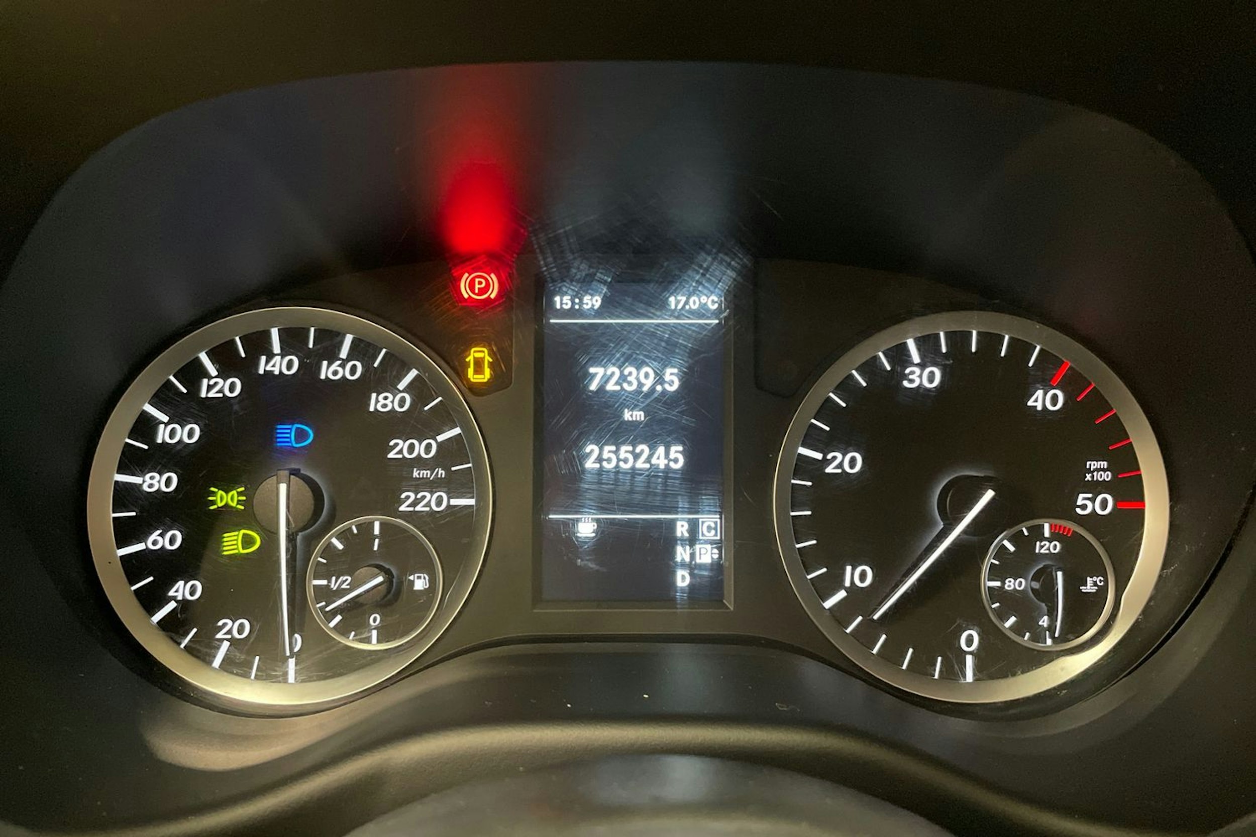 musta Mercedes-Benz Vito 2018 kuva 18.