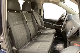 sininen Mercedes-Benz Vito 2018 kuva 11.