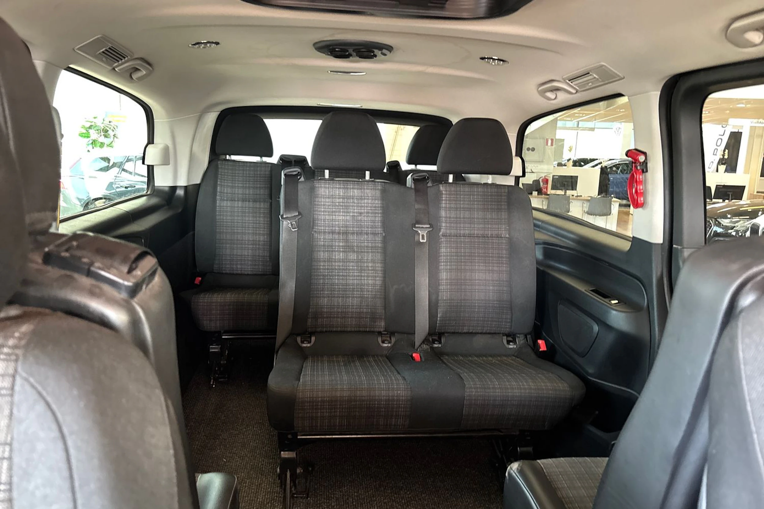 musta Mercedes-Benz Vito 2018 kuva 38.