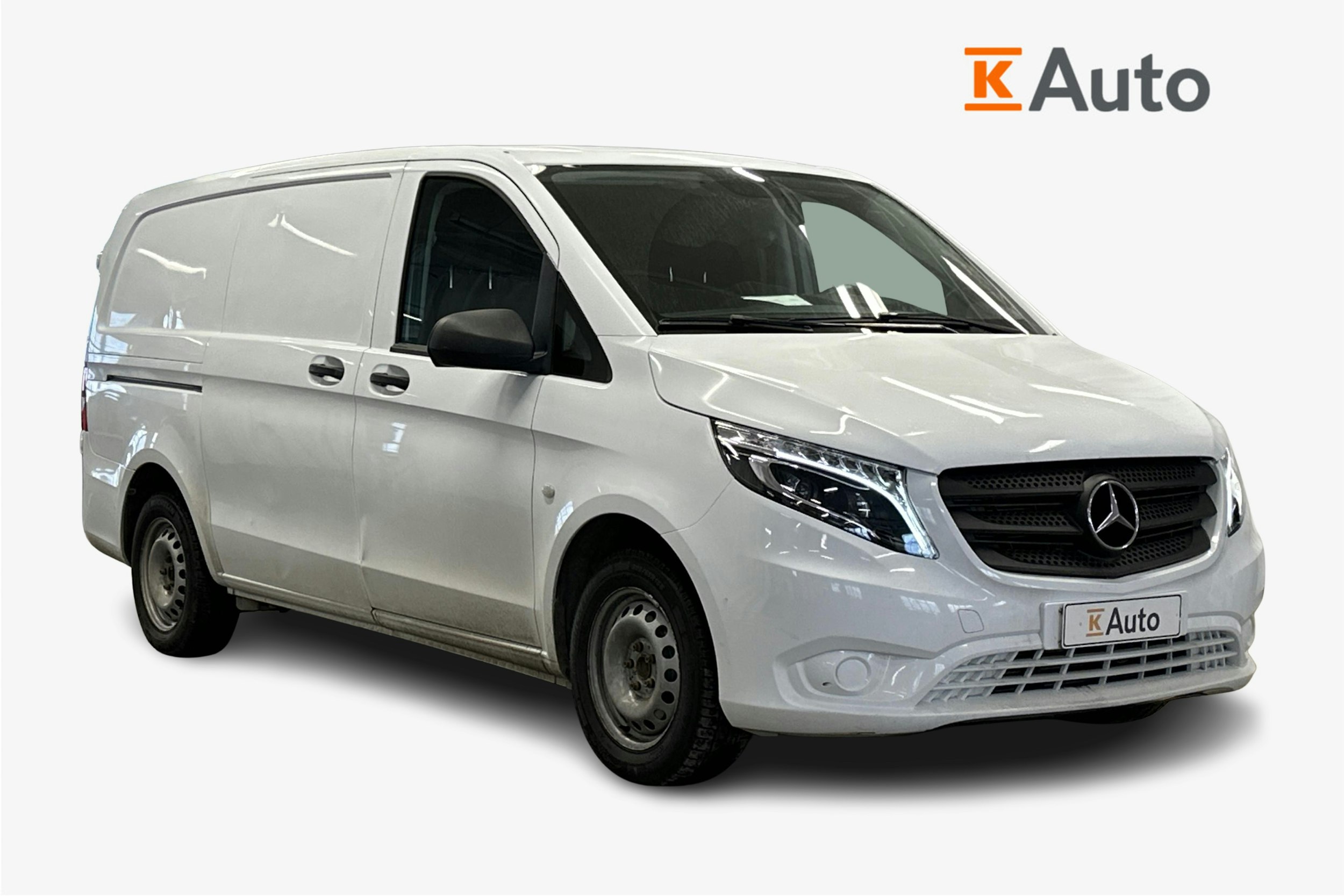 valkoinen Mercedes-Benz Vito 2019 kuva 1.