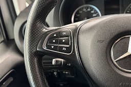 valkoinen Mercedes-Benz Vito 2019 kuva 16.