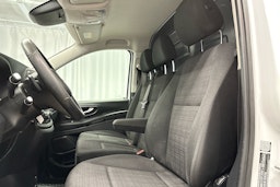 valkoinen Mercedes-Benz Vito 2019 kuva 8.