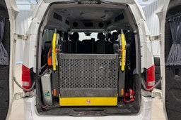 valkoinen Mercedes-Benz Vito 2019 kuva 13.