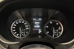valkoinen Mercedes-Benz Vito 2019 kuva 18.