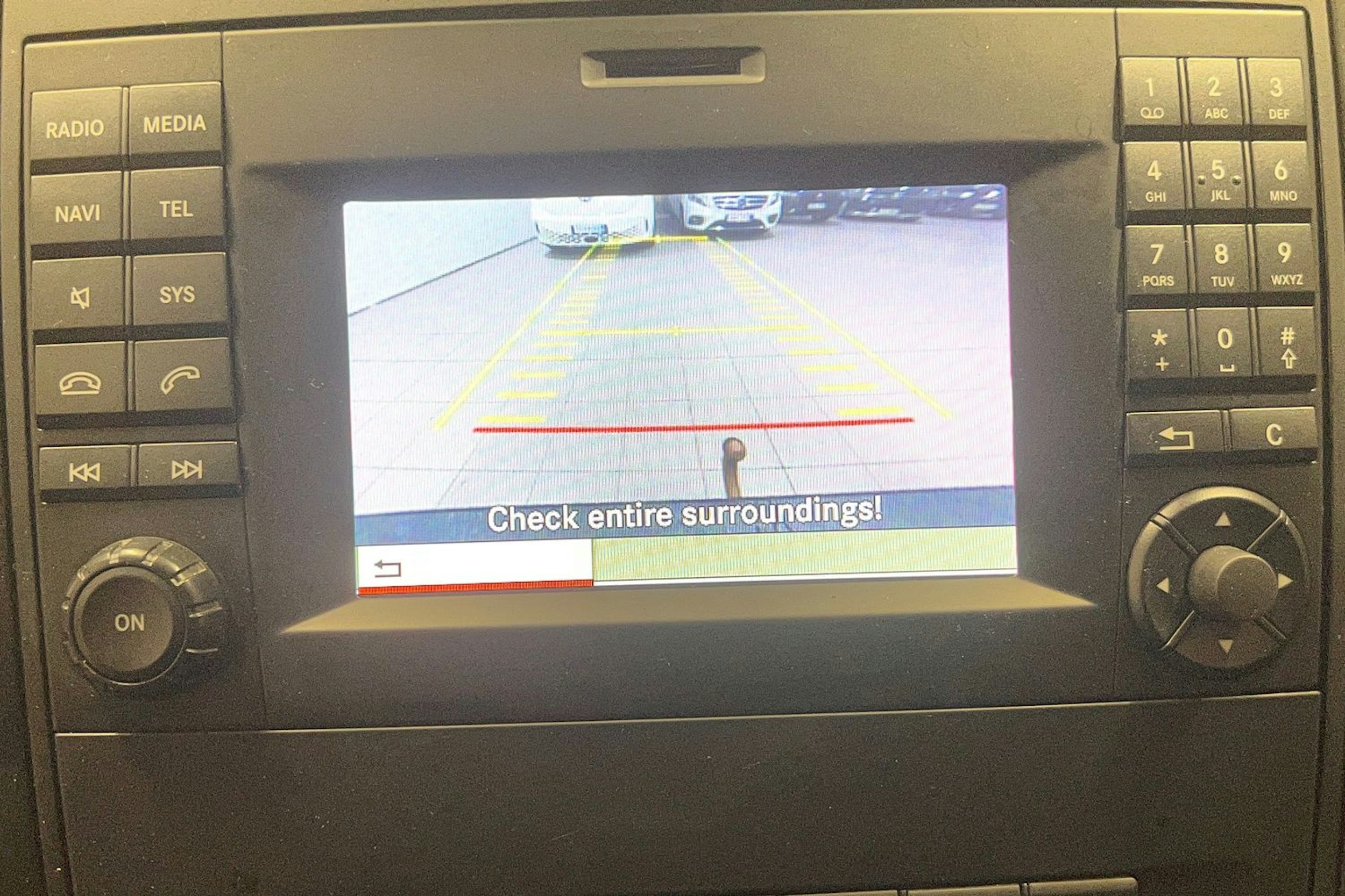 Valkoinen Mercedes-Benz VITO 2019 kuva 18.