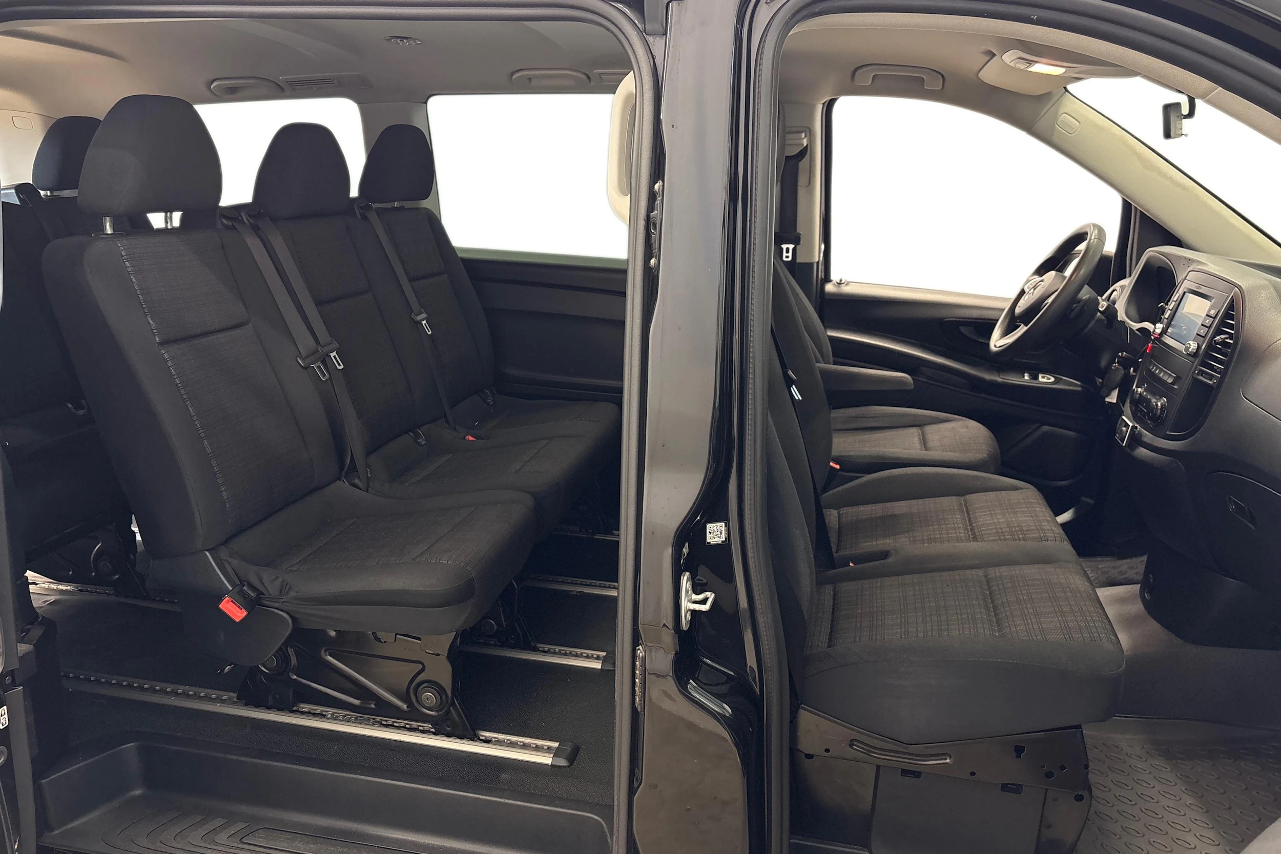 musta Mercedes-Benz Vito 2019 kuva 9.