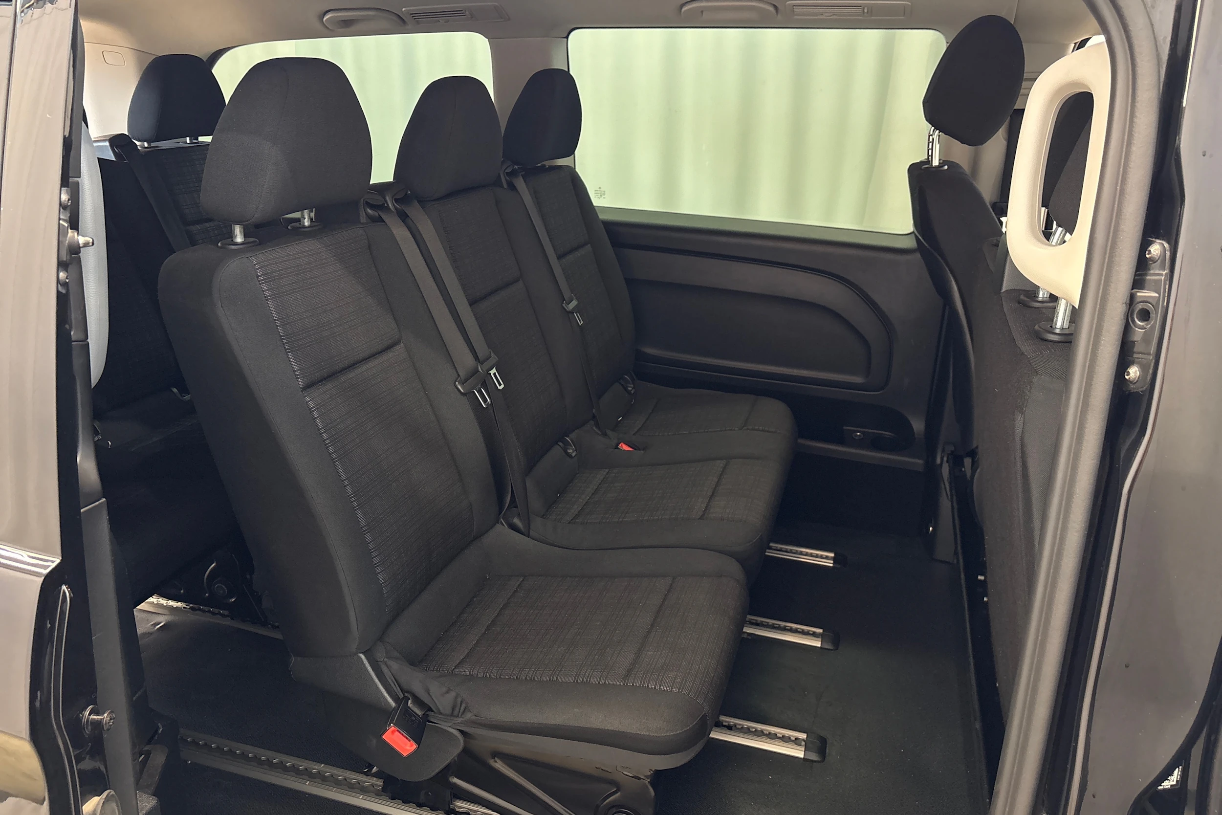 musta Mercedes-Benz Vito 2019 kuva 10.