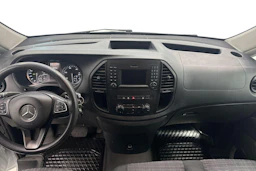 valkoinen Mercedes-Benz Vito 2019 kuva 7.
