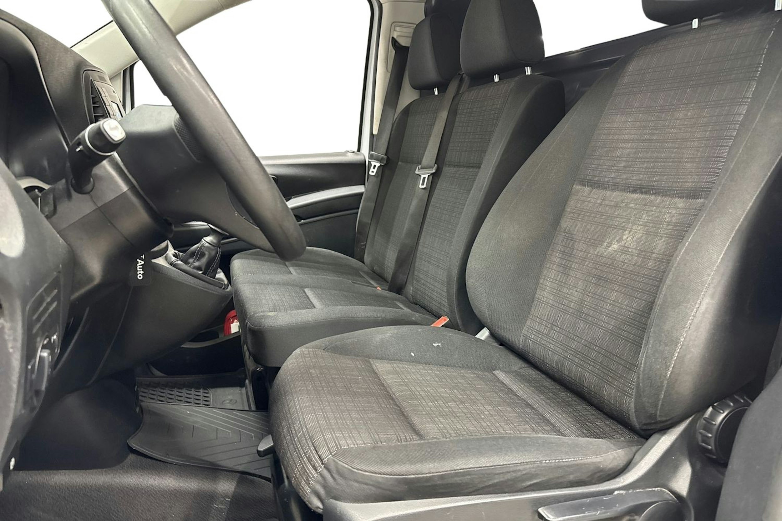 Valkoinen Mercedes-Benz VITO 2019 kuva 7.
