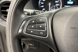Valkoinen Mercedes-Benz VITO 2019 kuva 17.