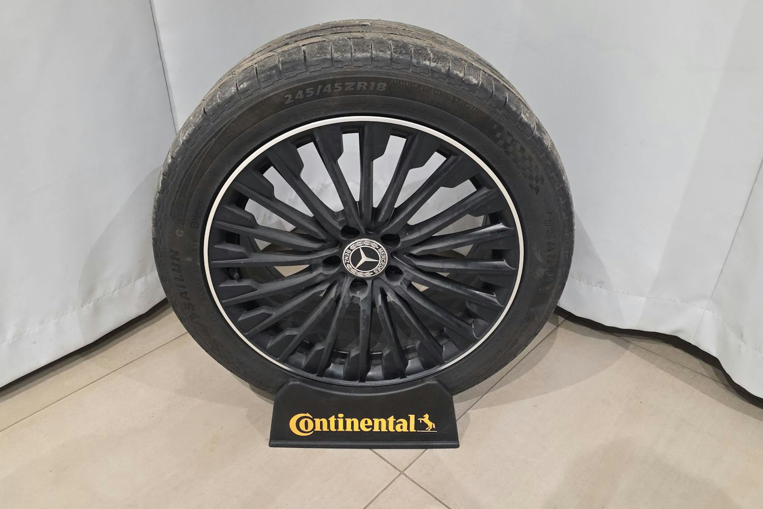 musta Mercedes-Benz Vito 2019 kuva 12.