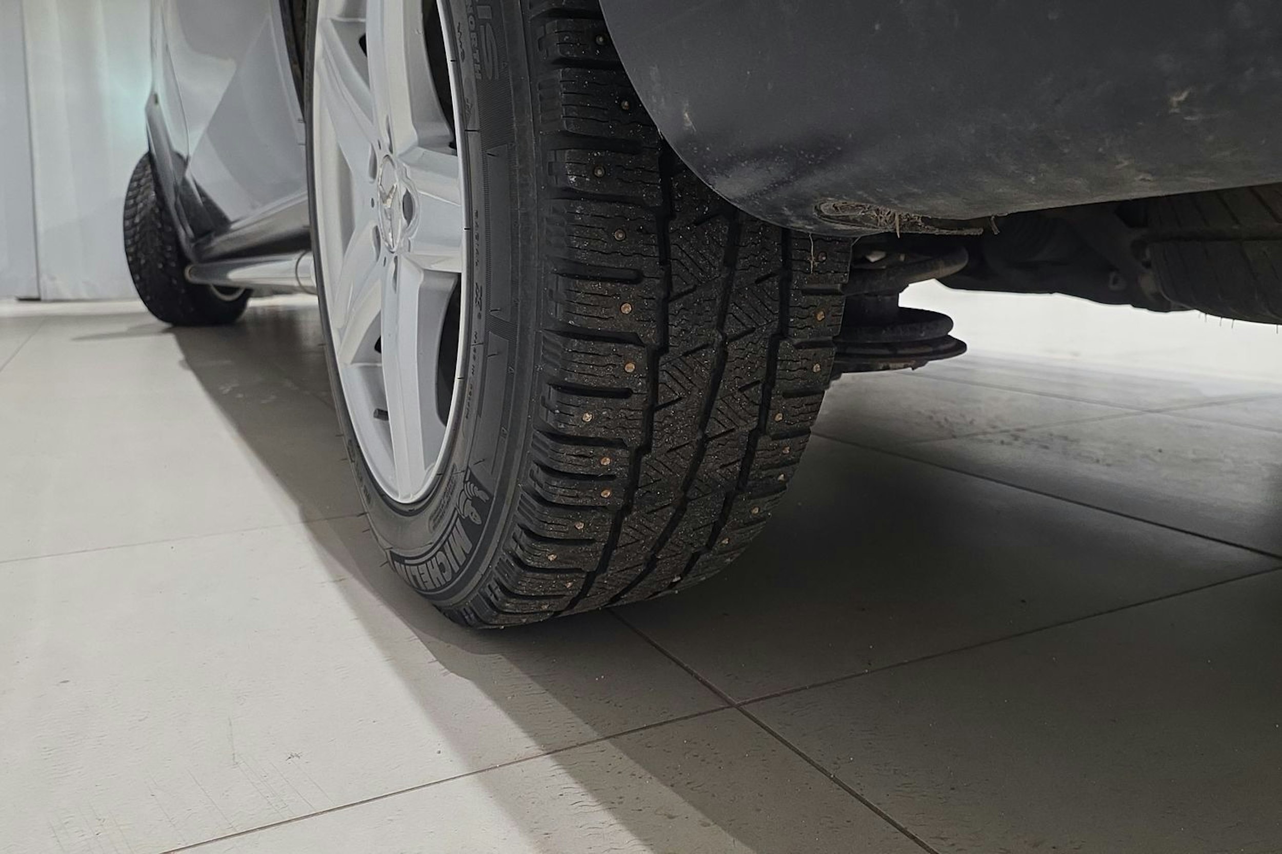 musta Mercedes-Benz Vito 2019 kuva 16.