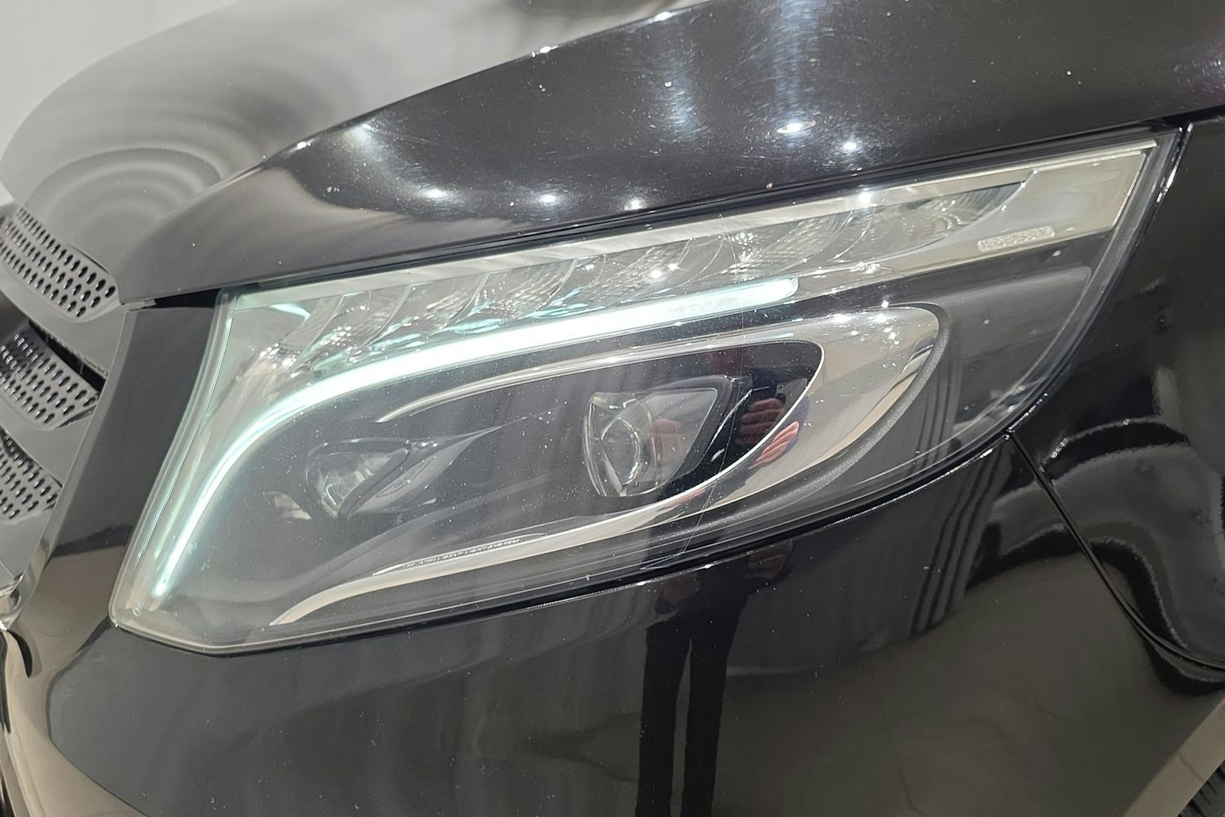 musta Mercedes-Benz Vito 2019 kuva 17.