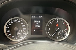 valkoinen Mercedes-Benz Vito 2019 kuva 16.
