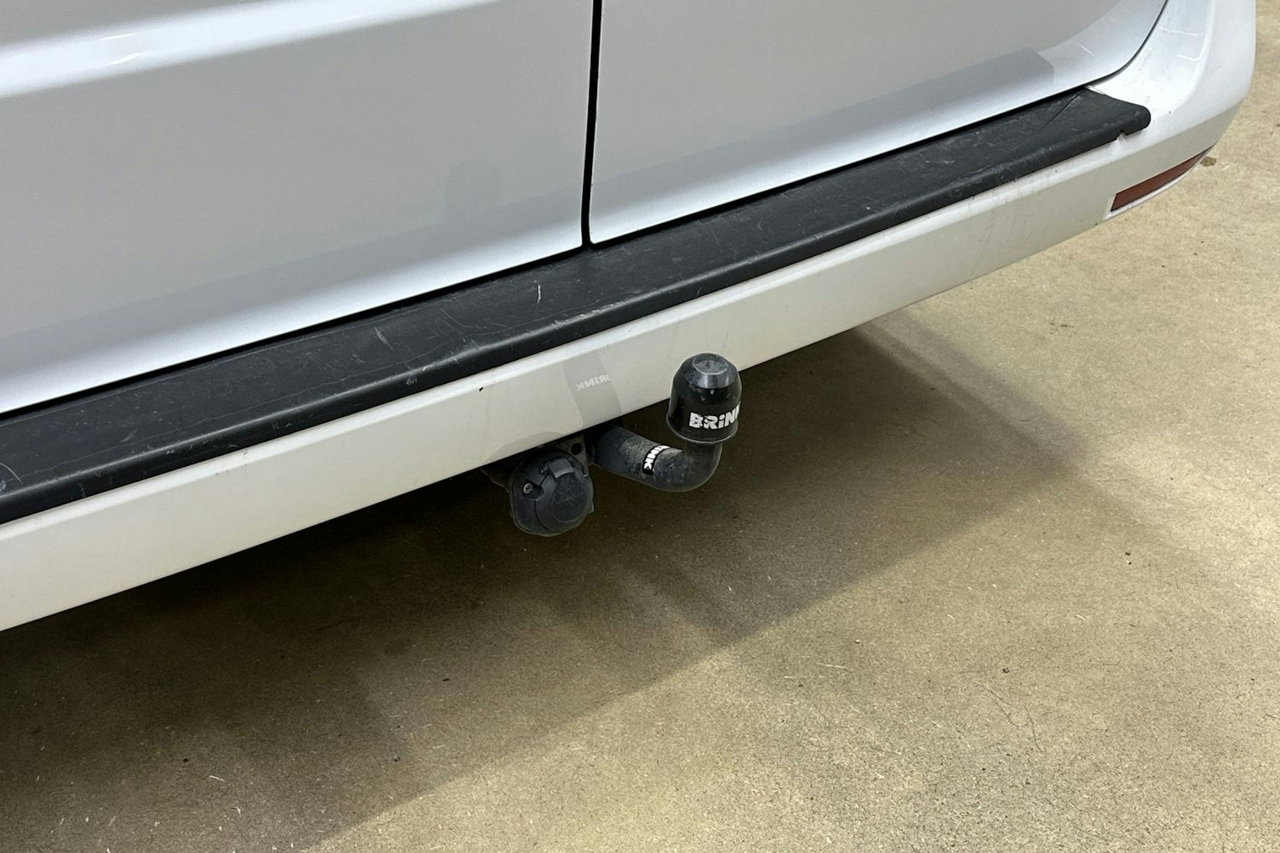 Valkoinen Mercedes-Benz VITO 2019 kuva 23.