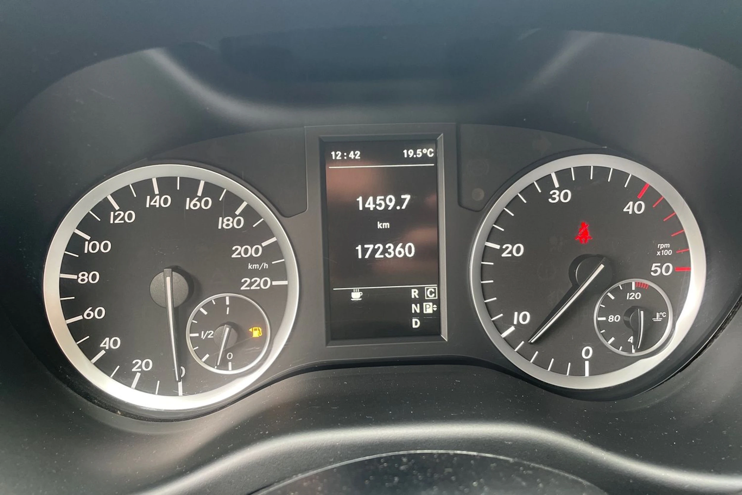Musta Mercedes-Benz VITO 2019 kuva 12.