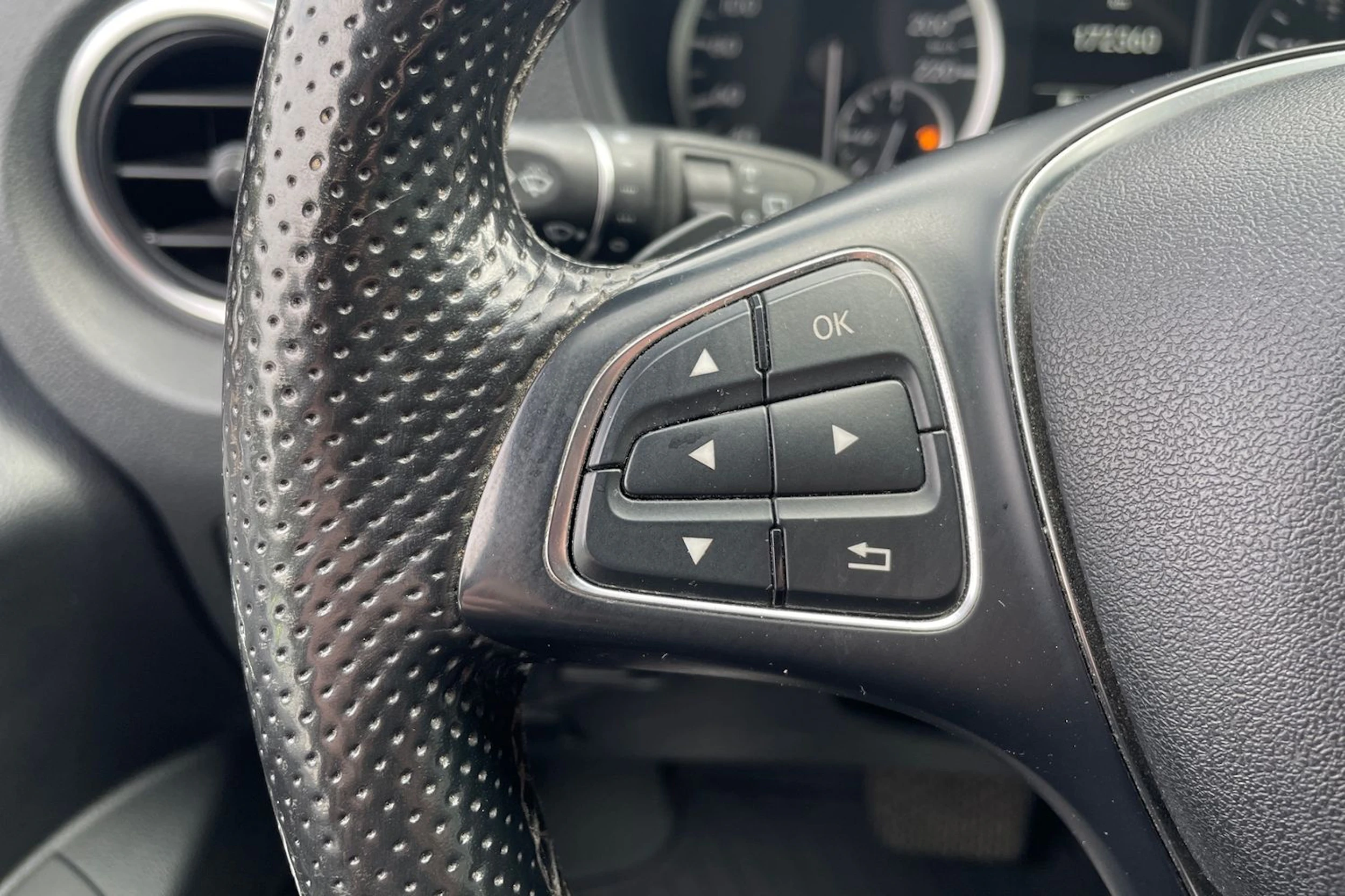 Musta Mercedes-Benz VITO 2019 kuva 18.