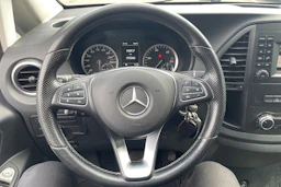Musta Mercedes-Benz VITO 2019 kuva 19.