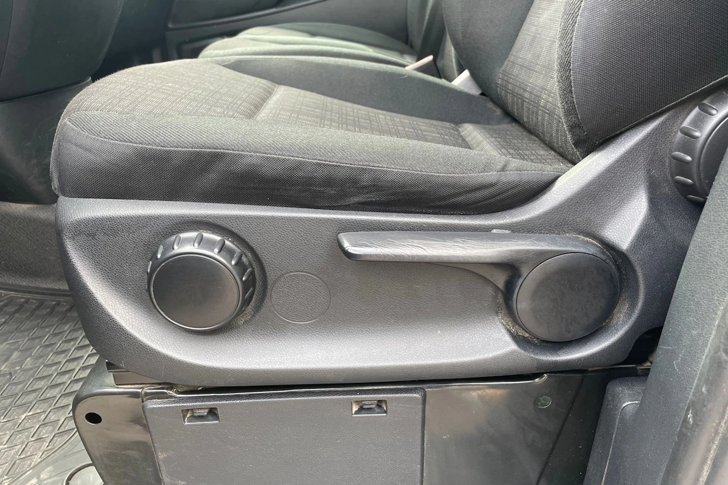 Musta Mercedes-Benz VITO 2019 kuva 23.