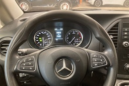 valkoinen Mercedes-Benz Vito 2019 kuva 19.