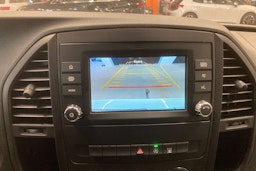 valkoinen Mercedes-Benz Vito 2019 kuva 21.