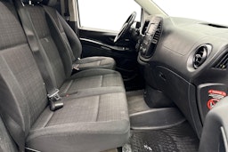 valkoinen Mercedes-Benz Vito 2019 kuva 11.