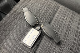 valkoinen Mercedes-Benz Vito 2019 kuva 22.