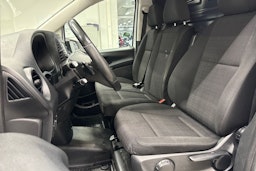 valkoinen Mercedes-Benz Vito 2019 kuva 23.