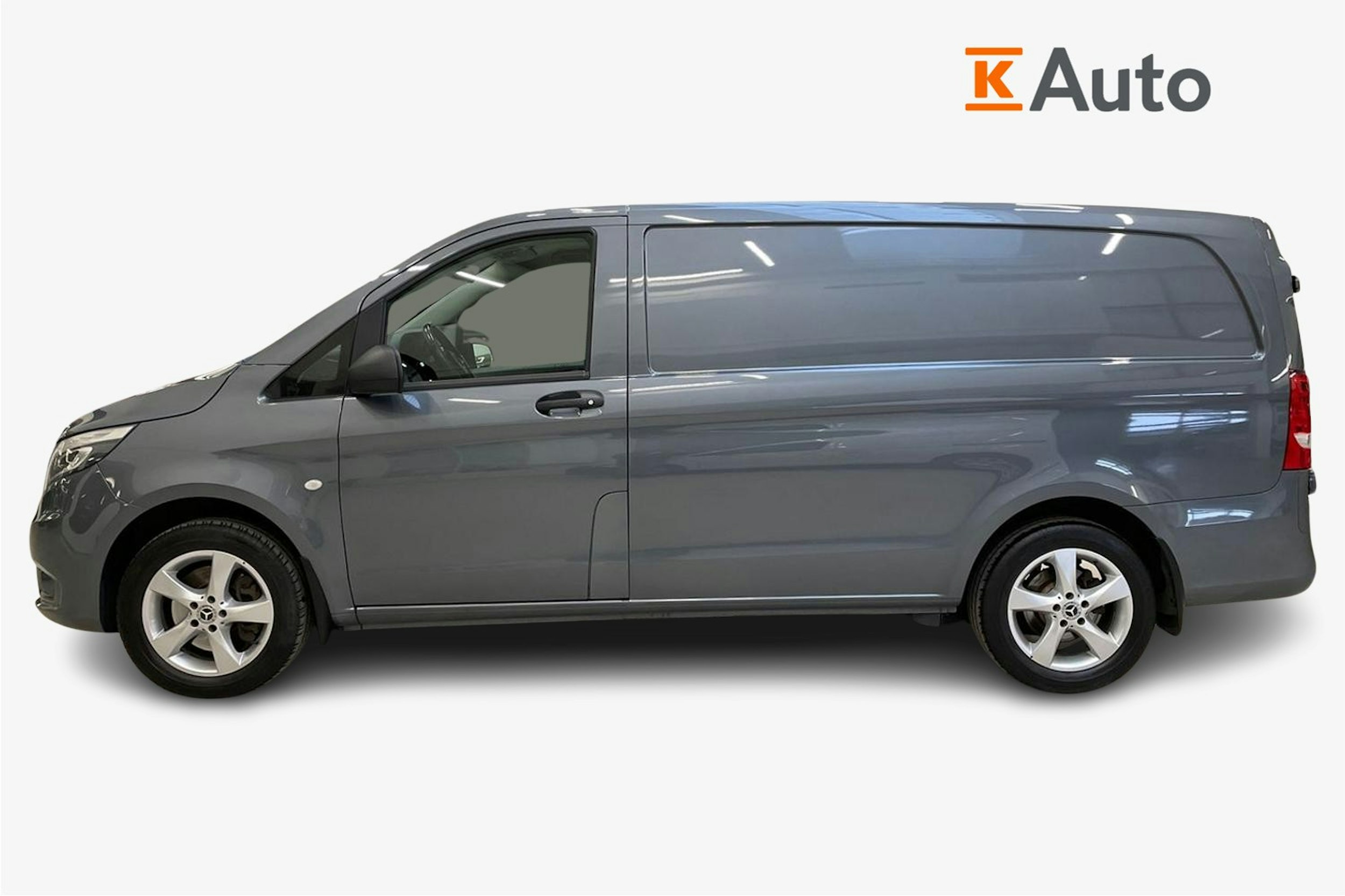harmaa Mercedes-Benz Vito 2019 kuva 6.