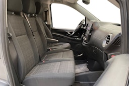 harmaa Mercedes-Benz Vito 2019 kuva 10.