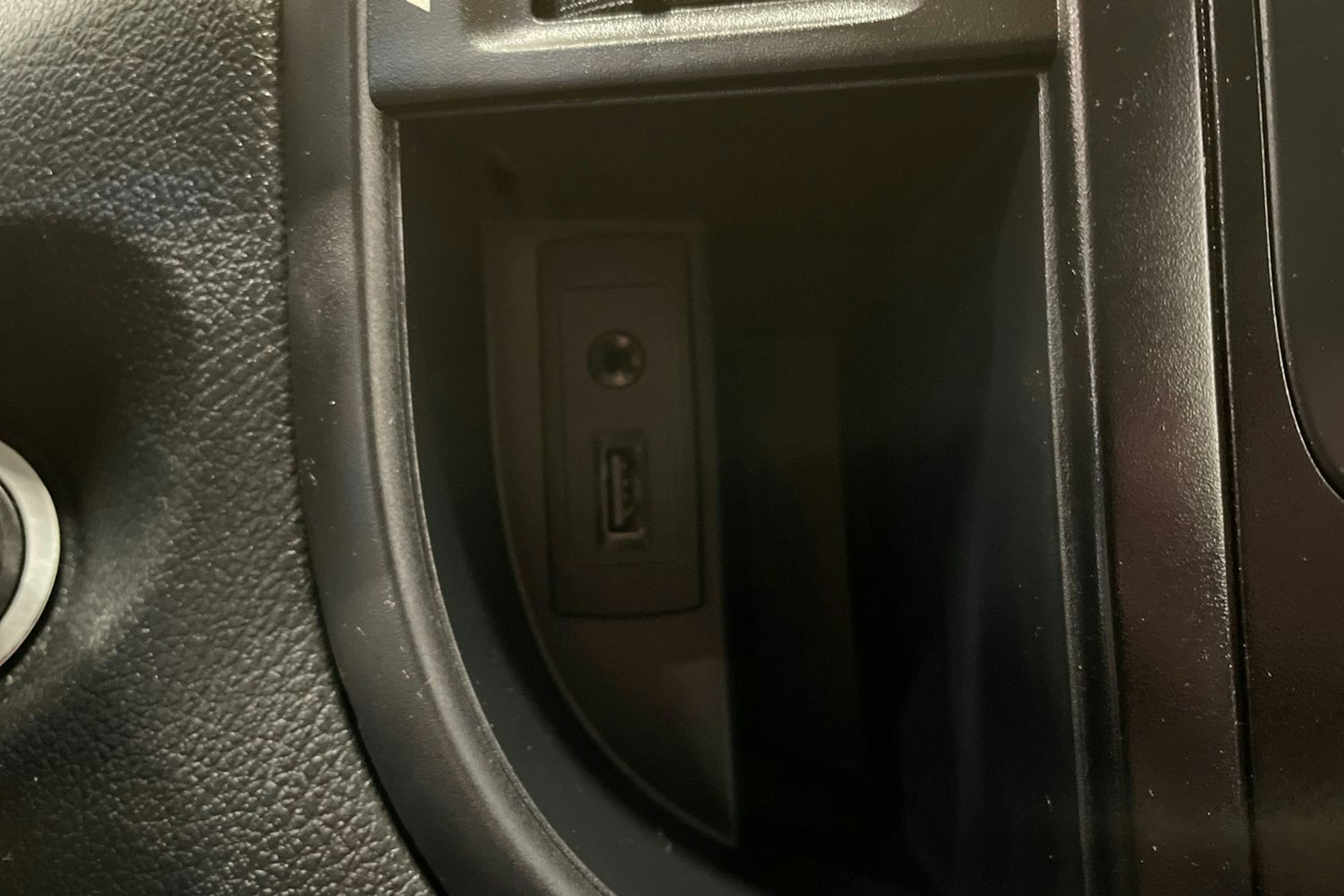 harmaa Mercedes-Benz Vito 2019 kuva 28.