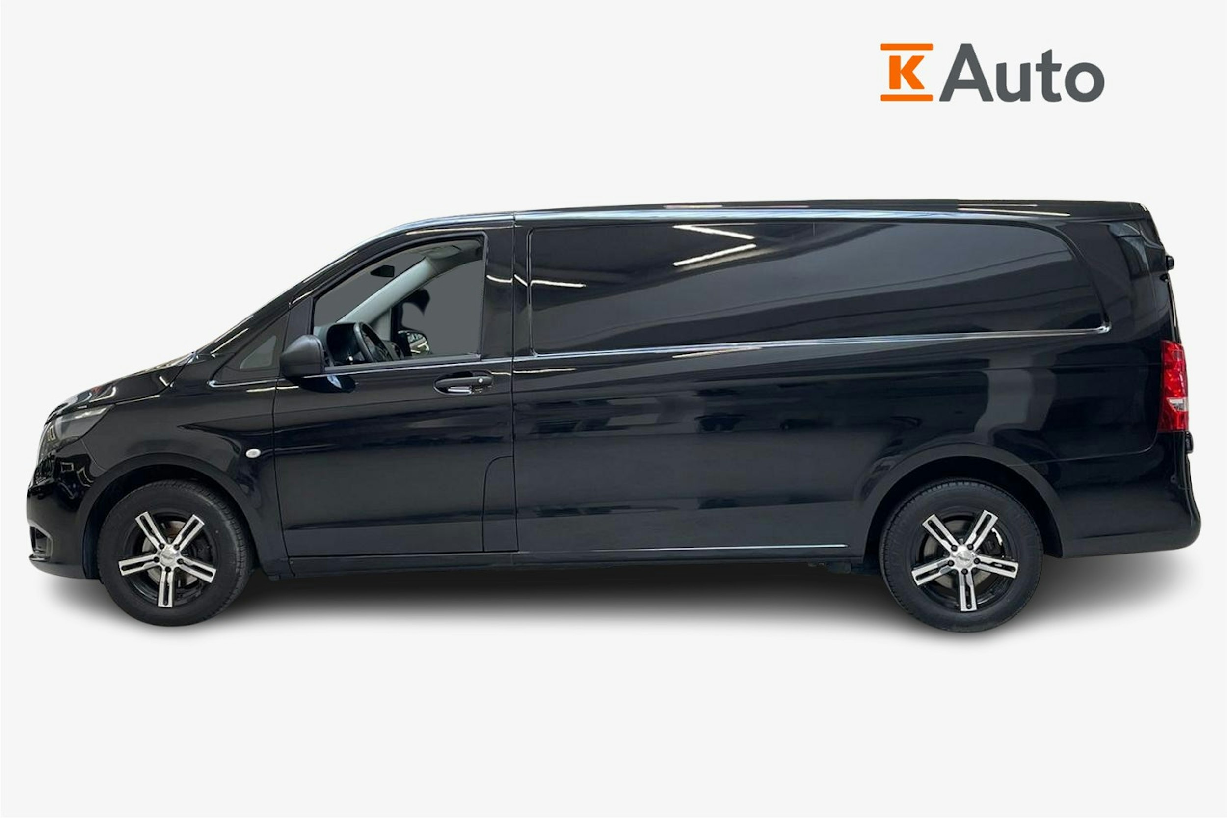 musta Mercedes-Benz Vito 2019 kuva 6.