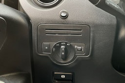 musta Mercedes-Benz Vito 2019 kuva 19.