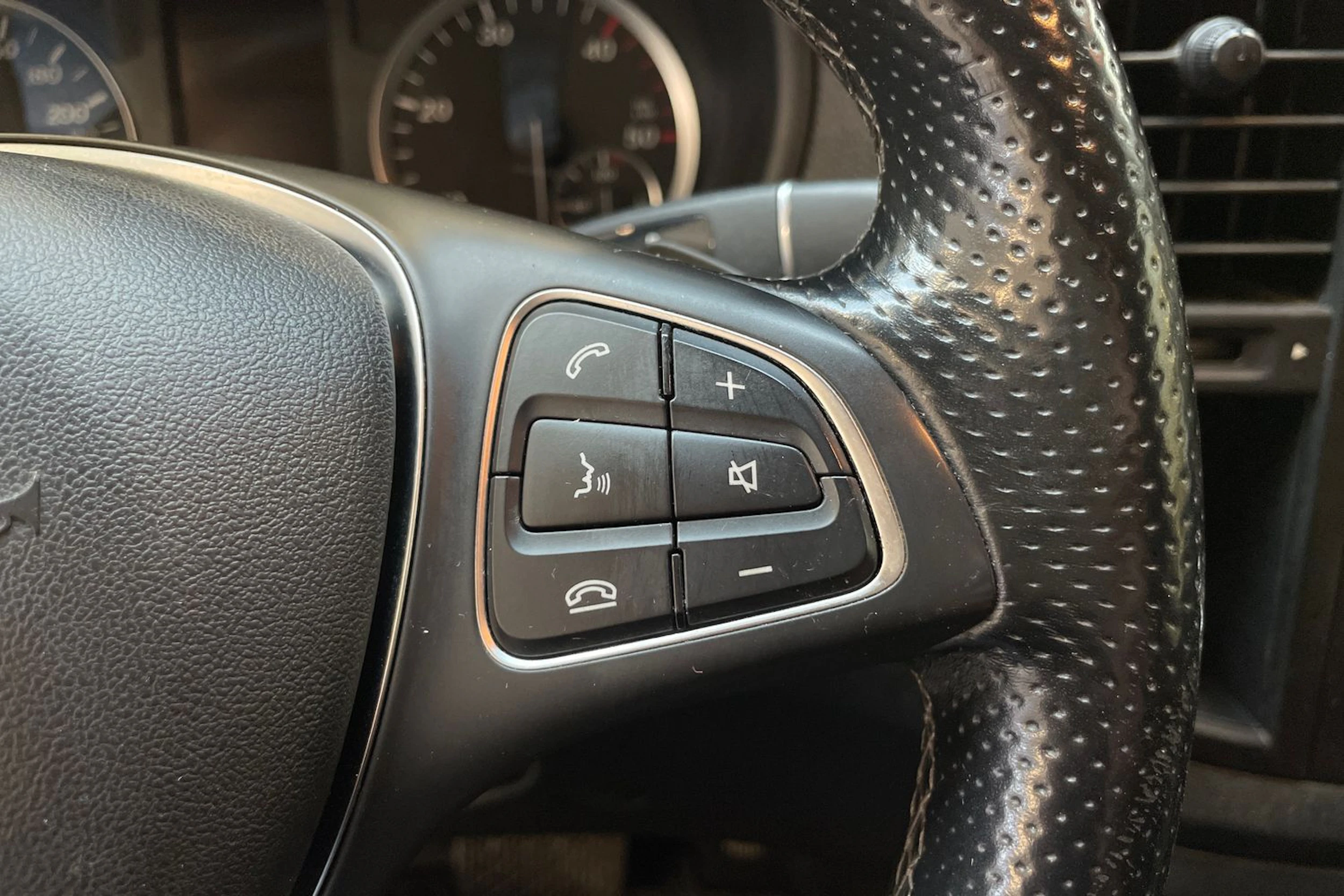 vihreä Mercedes-Benz Vito 2019 kuva 20.