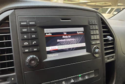 vihreä Mercedes-Benz Vito 2019 kuva 25.