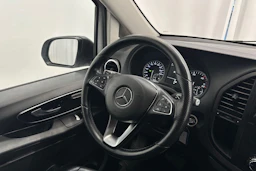 valkoinen Mercedes-Benz Vito 2019 kuva 10.