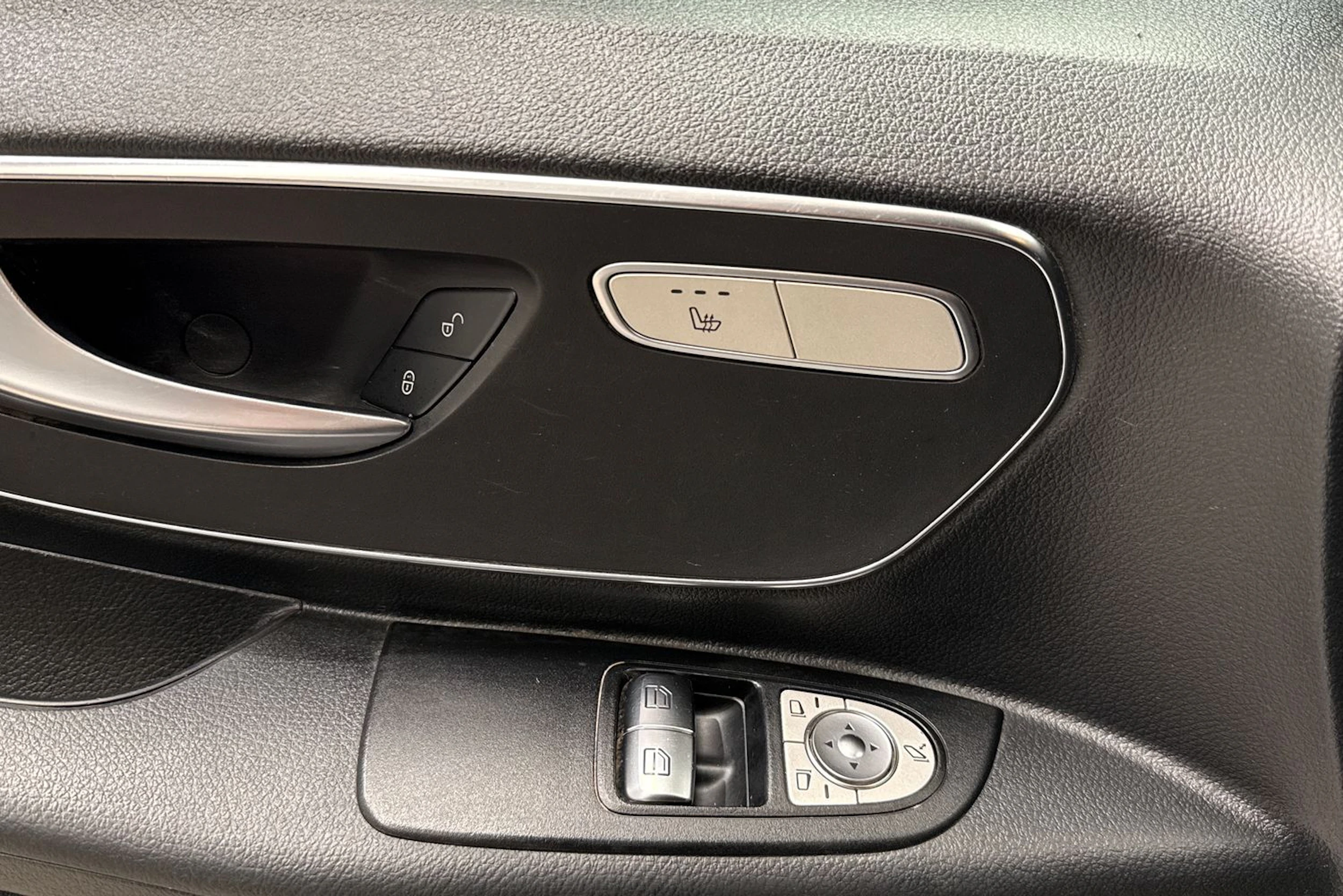 harmaa Mercedes-Benz Vito 2019 kuva 25.