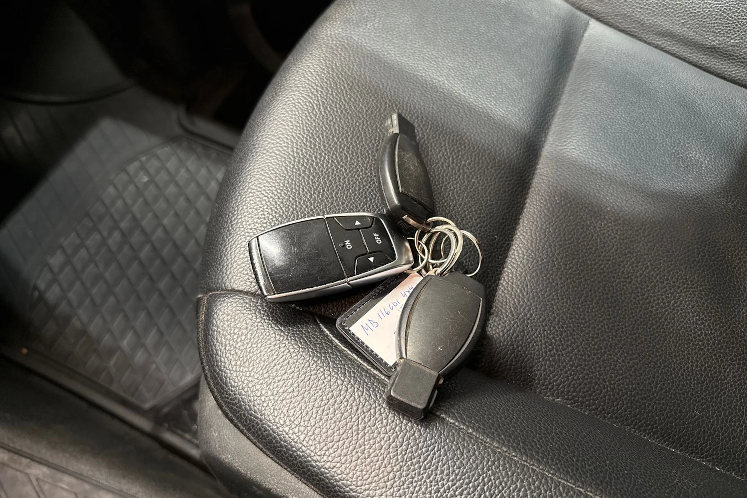 harmaa Mercedes-Benz Vito 2019 kuva 26.