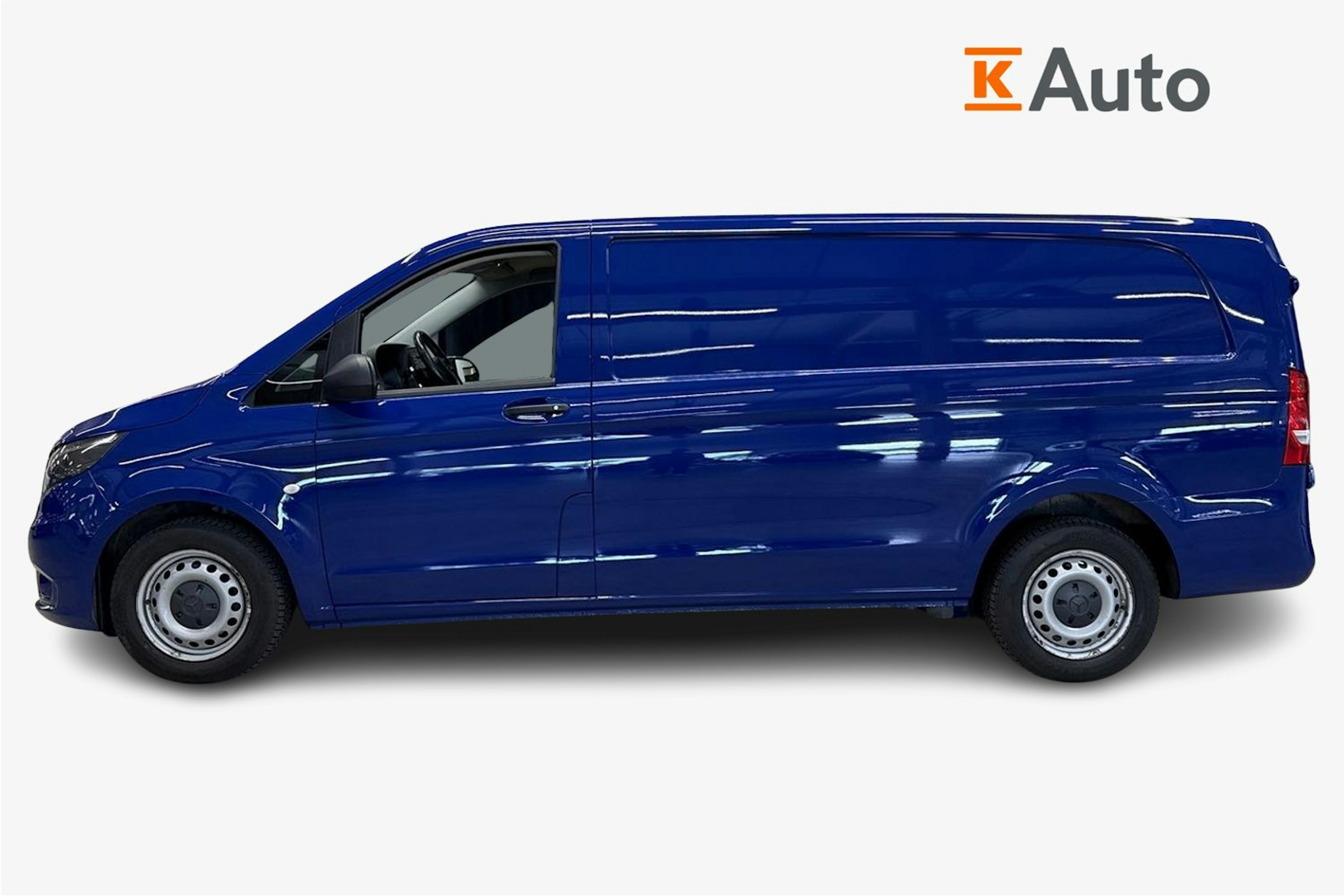sininen Mercedes-Benz Vito 2020 kuva 6.