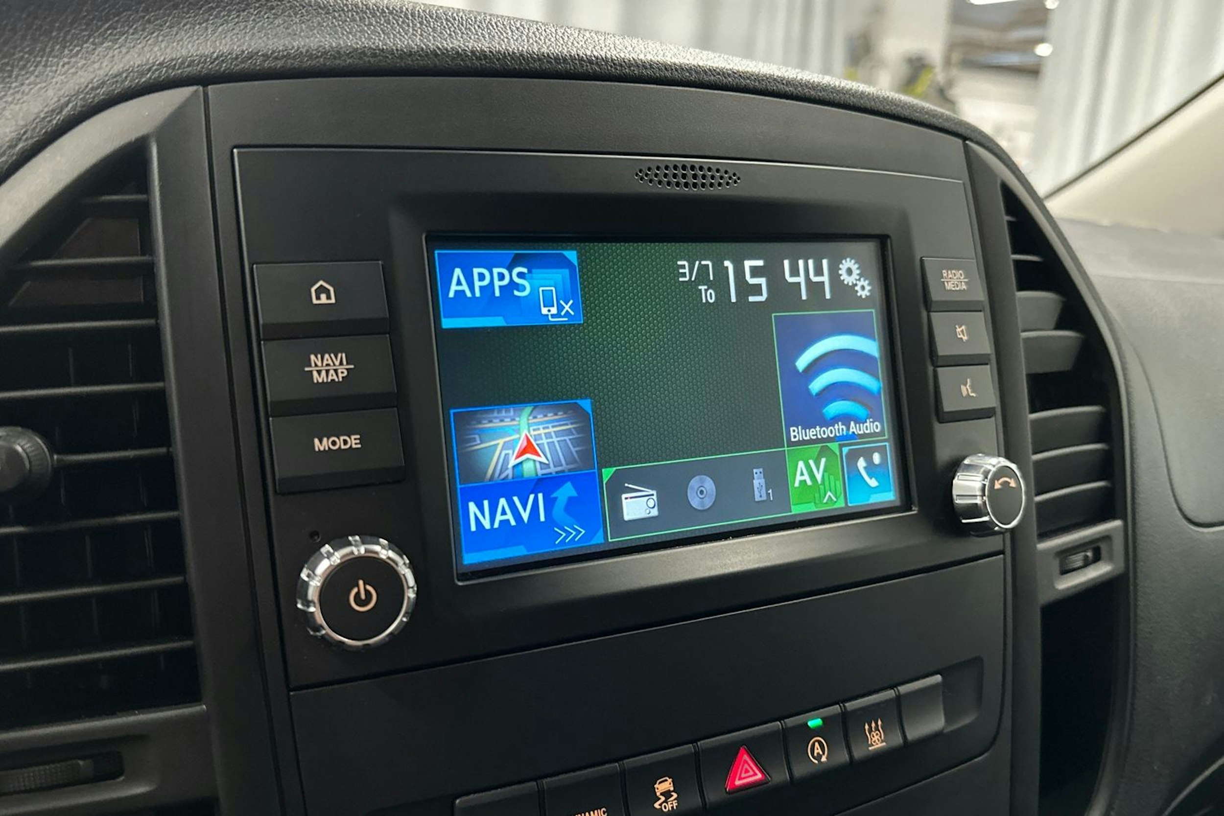 musta Mercedes-Benz Vito 2020 kuva 19.